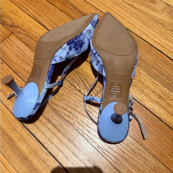 NWOT Nine West Rindy Slingback Floral Blue Pointy Heels sandals breathable sz 8